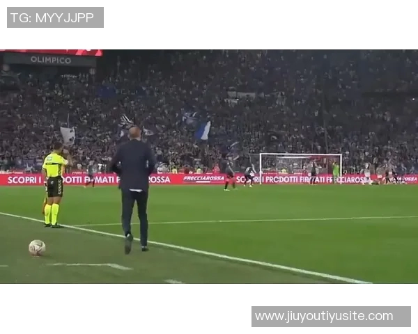 阿莱格里直言裁判执法引发混乱局面引发争议