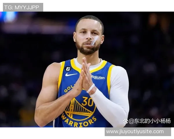 尤文图斯官方宣布卡巴尔右大腿肌肉受伤需两周后复查恢复情况